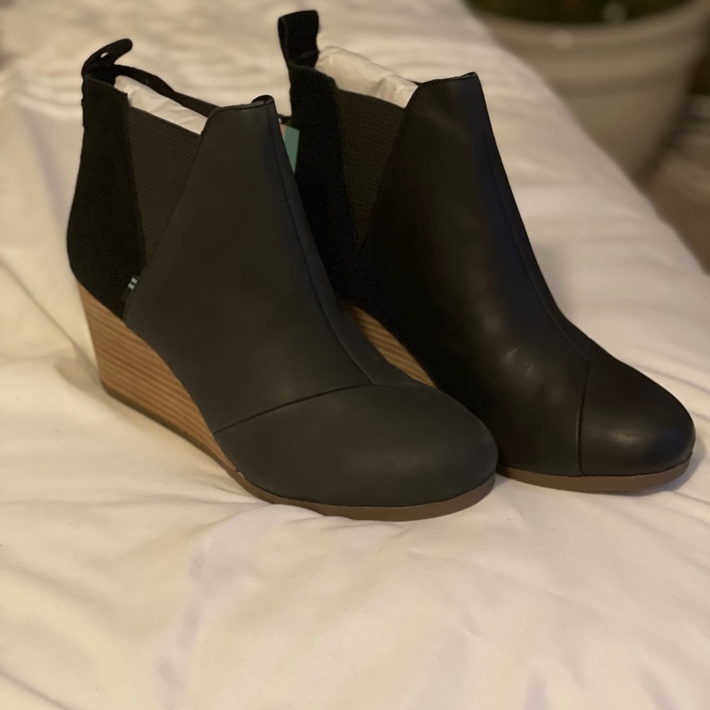 Black Tom’s Pull On Bootie